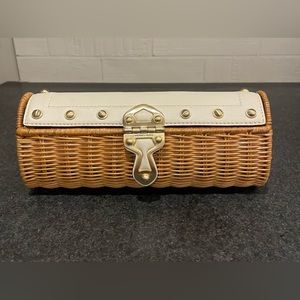 MICHAEL KORS SANTORINI RATTAN WICKET CLUTCH, GOLD